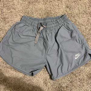 “Nike” grey shorts